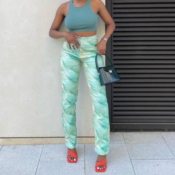 High waisted Pants - Picture 3 of 3